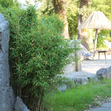 Strandhaus Chiemsee 아파트